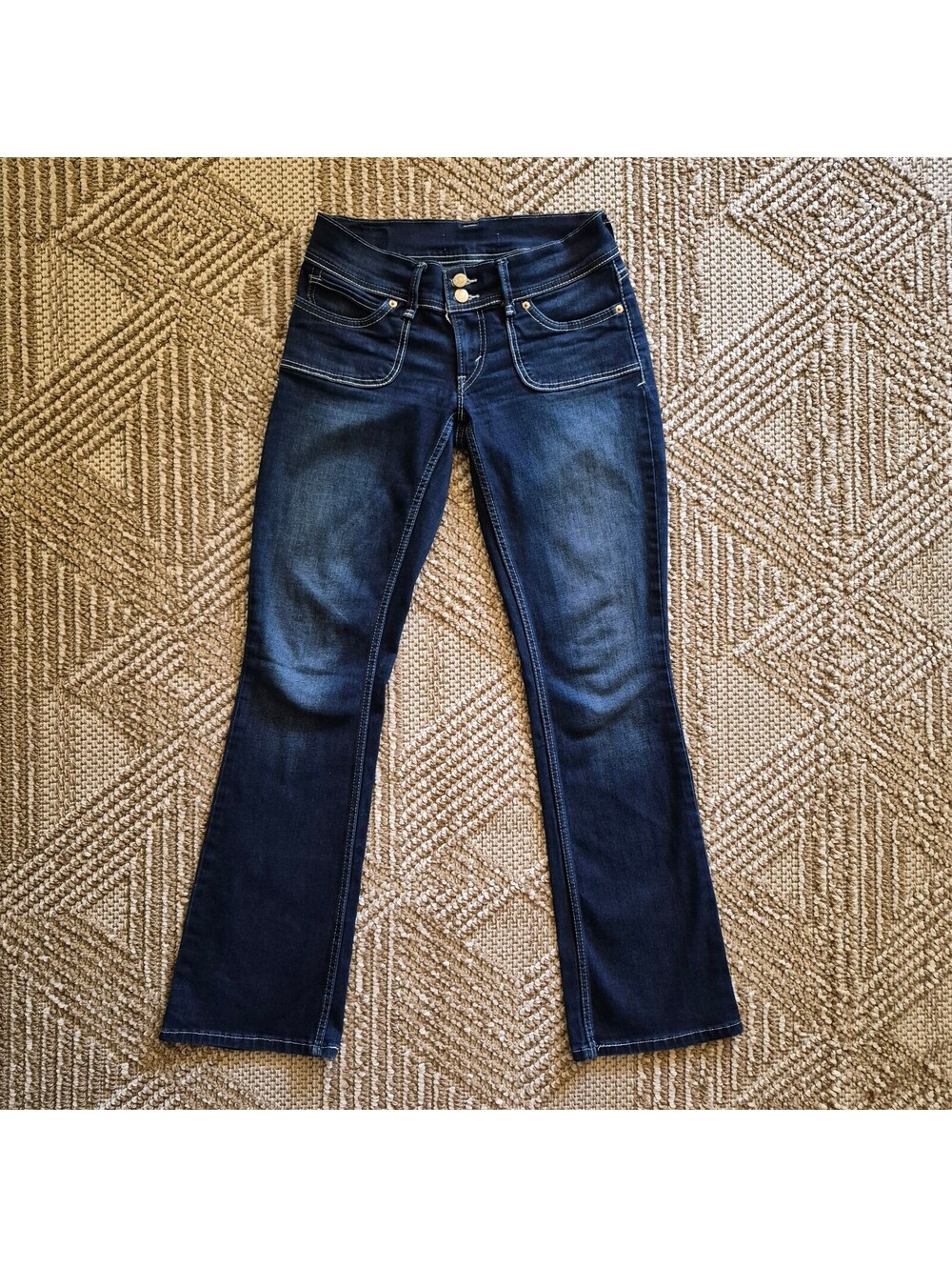 Levi's Bootcut Denim Jeans Dark Wash Contrasting Stitching 7M W28 - Picture 5 of 6